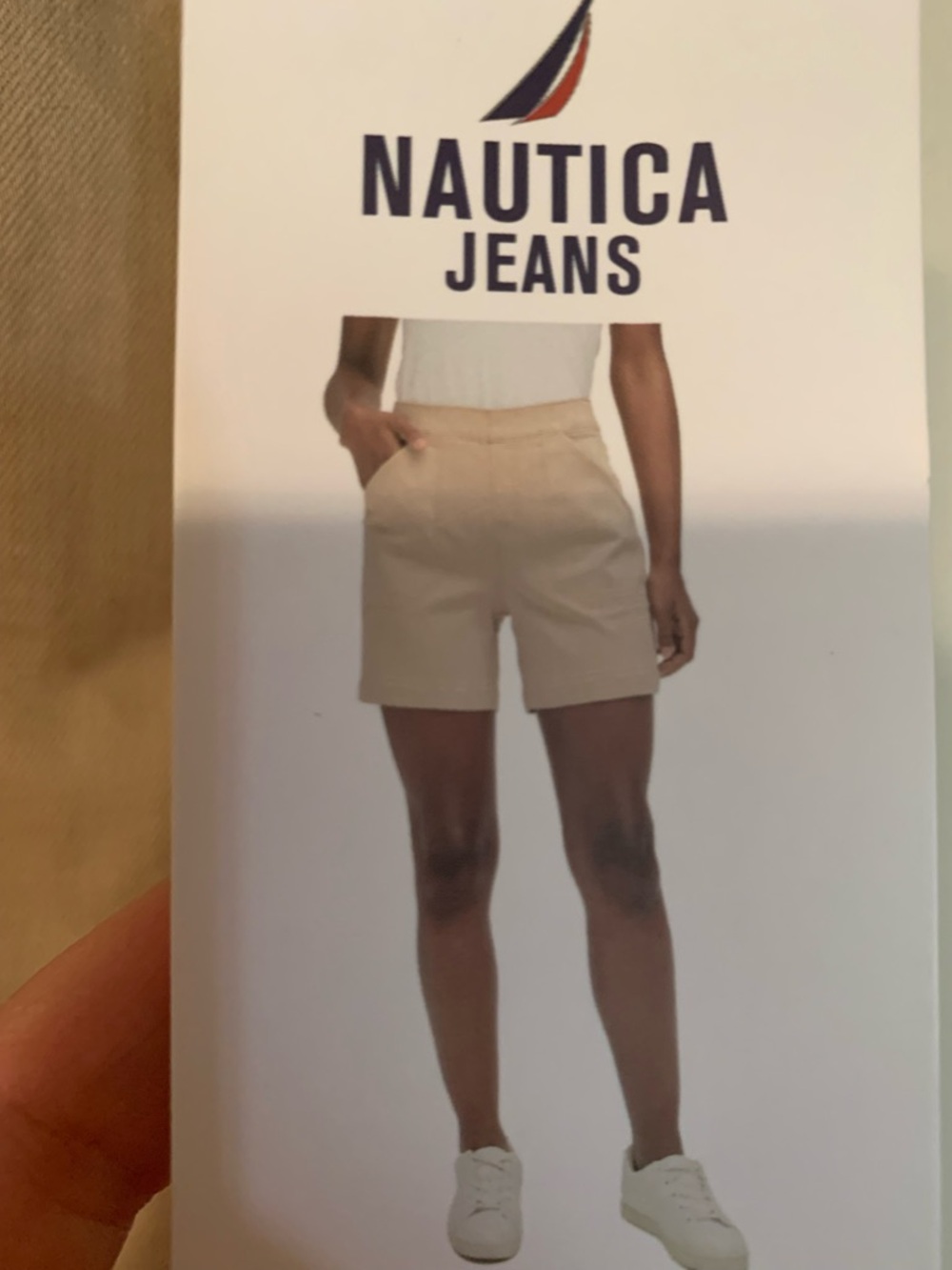 New Nautica Women's Beige Elastic-Waist Bermuda Shorts. Size XXL